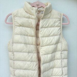 KIDS UNIQLO puffer vest